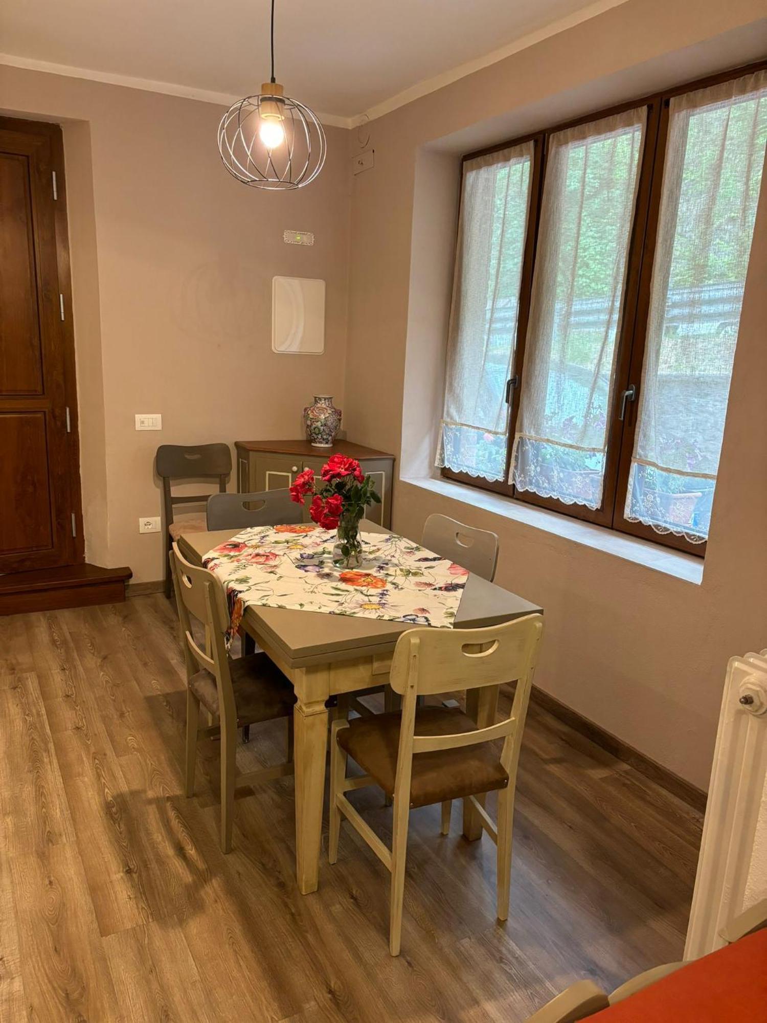 Appartement Da Cinzia à Pievepelago Extérieur photo